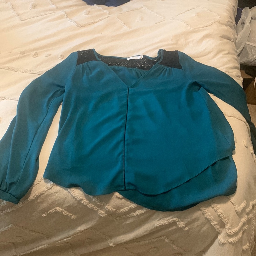Lush women’s dressy top